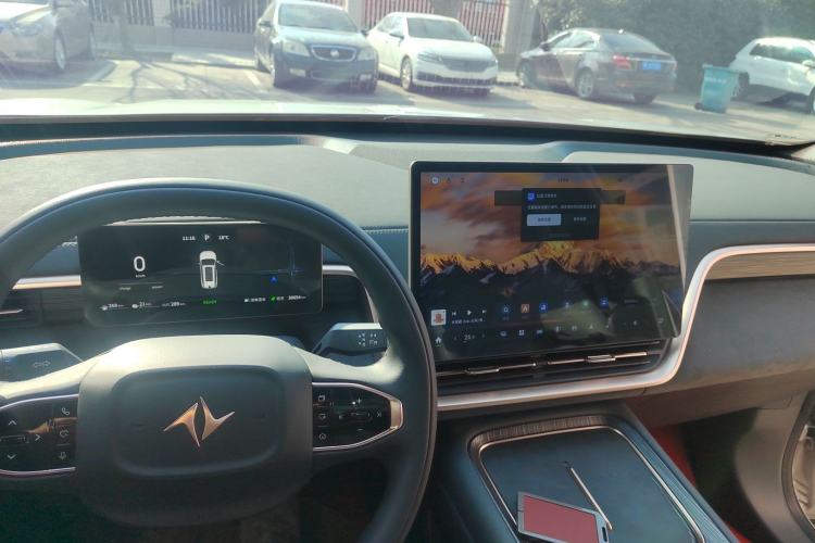 Used Dongfeng eπ eπ008 2024 210Max Range-Extended Version 6 Seats