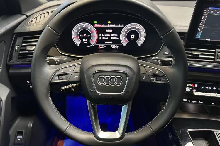 Used Audi Q5L 2024 40 TFSI Luxury Dynamic Edition Interior 4