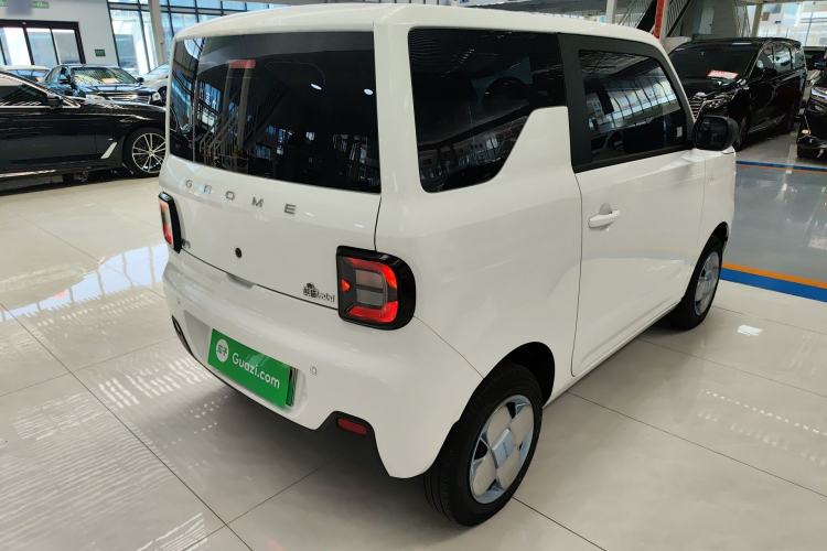 Used Geely Galaxy Panda 2024 Panda Mini 200km Endurance Bear
