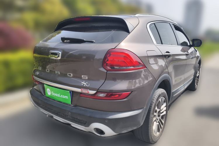 Used Qoros 5 2018 1.6T Automatic Prestige Model Rear Right 45 Deg