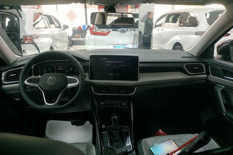 Used Volkswagen Tayron 2025 Zhongxiang Version 330TSI Center Console