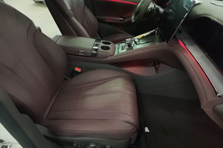 Used Denza Z9GT 2024 1100 Four-Wheel Drive Ultra Version