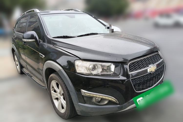 Used Chevrolet Captiva 2012 2.4L 4x4 Flagship Edition 7 Seats