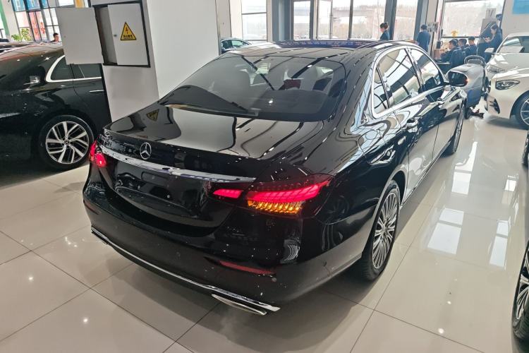 Used Mercedes-Benz E-Class 2023 Updated E 300 L Fashion Edition Rear Right 45 Deg