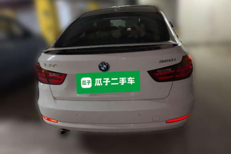 Used BMW 3 Series GT 2014 320i Leading Model
