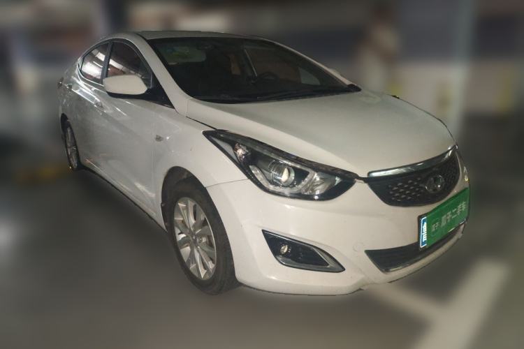 Used Hyundai Elantra (5th Generation / Langdong) 2016 1.6L Automatic Smart Version