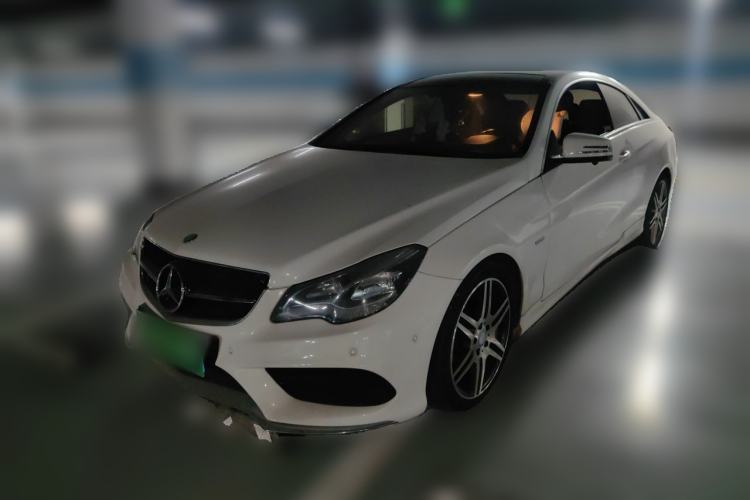 Mercedes-Benz E-Class 2016 E 200 Coupe Dynamic Edition d’occasion