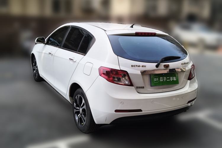 Used Geely Auto Classic Emgrand 2013 Hatchback 1.5L Manual Elite Model