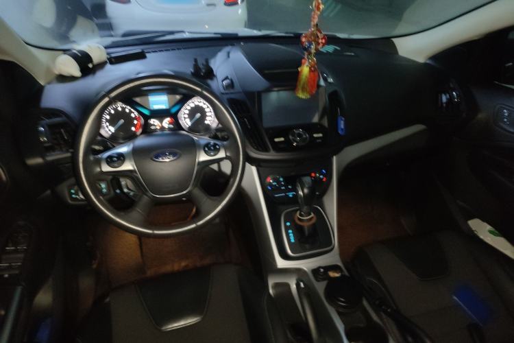 Used Ford Kuga 2013 1.6L GTDi Two-Wheel-Drive Trend Model