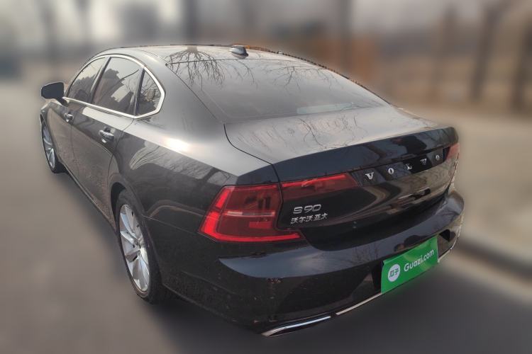 Used Volvo S90 2017 T5 Zhiyuan Edition
