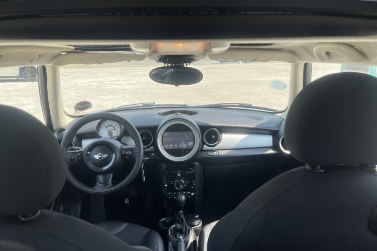 Used MINI 2011 1.6L COOPER Fun

