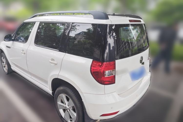 Used Skoda Yeti 2014 1.4TSI DSG Explorer Edition Rear Left 45 Deg