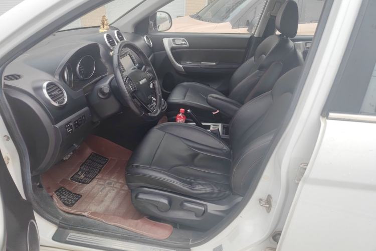 Used Haval H6 2016 Upgraded Model 1.5T Automatic Two-Wheel Drive Elite Version Left Front Seat