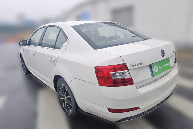 Used Skoda Octavia 2017 1.6L Automatic Smart Drive Edition