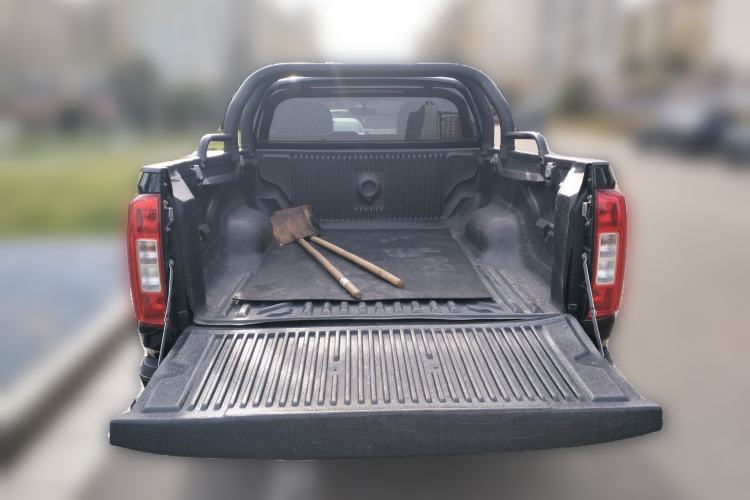 Used Great Wall Poer 2021 2.0T Commercial Version Manual Diesel Two-Wheel Drive Elite Long-Box GW4D20M Trunk