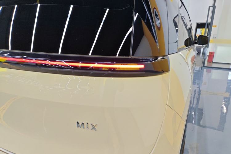 Used Zeekr MIX 2025 Long-Range Intelligent Driving Edition
