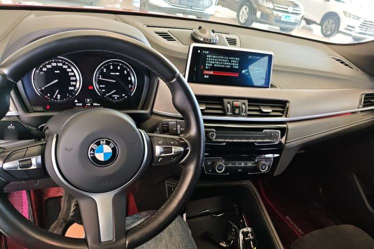 Used BMW X2 2019 sDrive25i Luxury Model with M Off-Road Package China VI Emission Standard