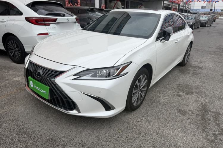Used Lexus ES 2022 200 Excellence Edition