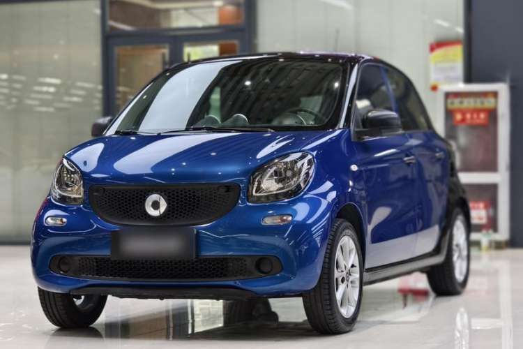 Used smart forfour 2016 1.0L 52 kW Dynamic Edition
