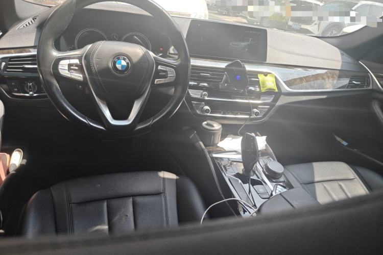 Used BMW 5 Series 2018 525Li M Sport Package