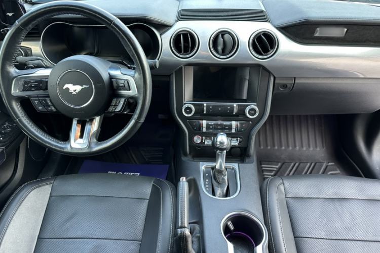 Used Ford Mustang 2021 2.3T EcoBoost
