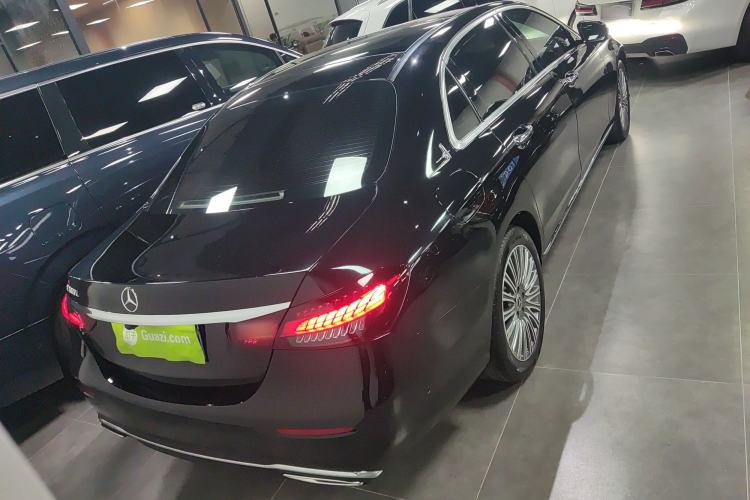 Used Mercedes-Benz E-Class 2022 Second Facelift E 300 L Luxury Edition
