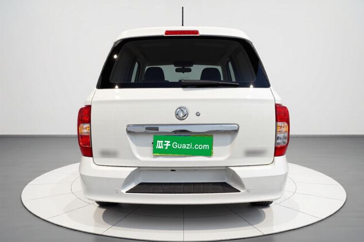 Used Dongfeng Palazzo 2022 2.0T Manual Two-Wheel Drive Luxury Version
