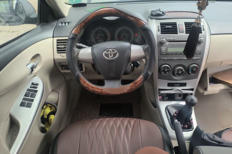 Used Toyota Corolla 2011 1.6L Manual GL