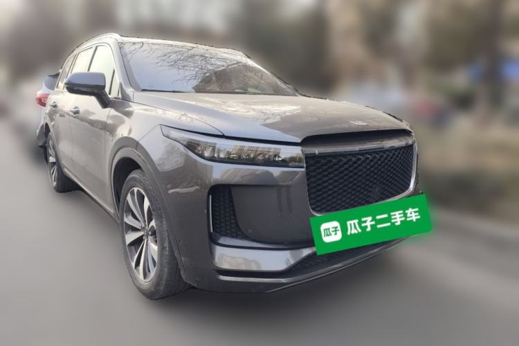 Used Li Auto ONE 2020 Extended-Range 6-Seater Version Front Right 45 Deg