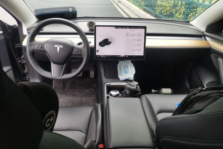 Used Tesla Model 3 2021 Revised Version Standard Range Rear-Wheel Drive Upgraded Edition 3D1 Center Console