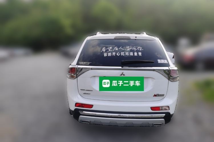 Used Mitsubishi Outlander 2013 2.0L 4x4 Urban Navigation Edition 5 Seats Rear