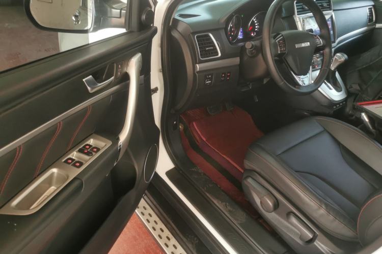 Used Haval M6 2019 1.5T DCT Two-Wheel Drive Elite Version China VI Standard Left Front Seat