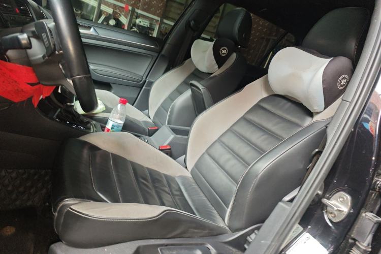 Used Volkswagen Golf 2018 280TSI Automatic R-Line Model
