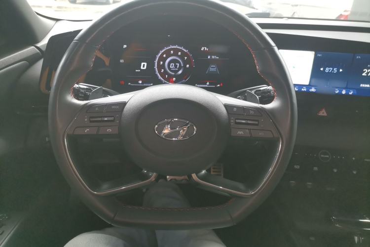 Used Hyundai Elantra 2021 240TGDi DCT LUX Prestige Edition
