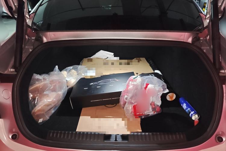 Used XPeng P7 2023 P7i 702 Max Trunk