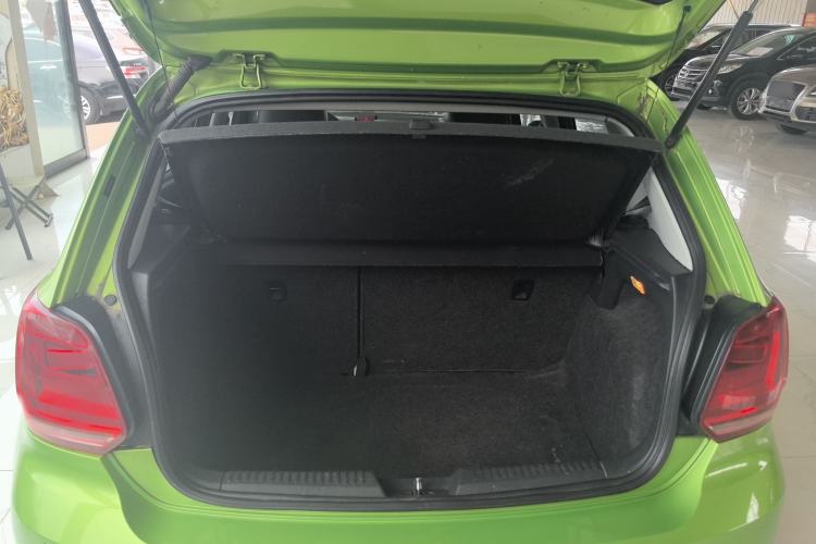 Used Volkswagen Polo 2014 1.6L Automatic Luxury Edition
