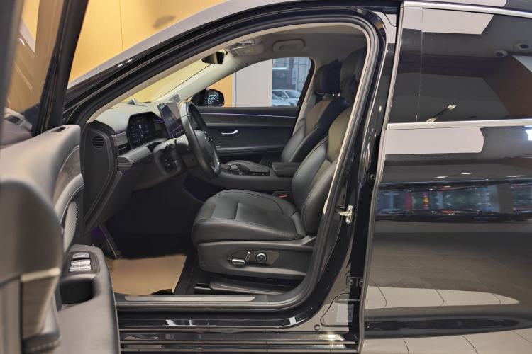 Used Hima AITO M5 2022 Range-Extended Rear-Drive Standard Version