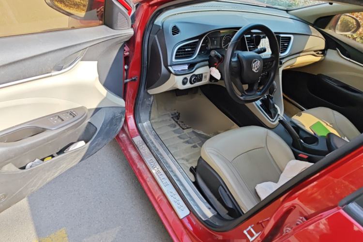 Used Buick GT 2017 15N Automatic Elite Version