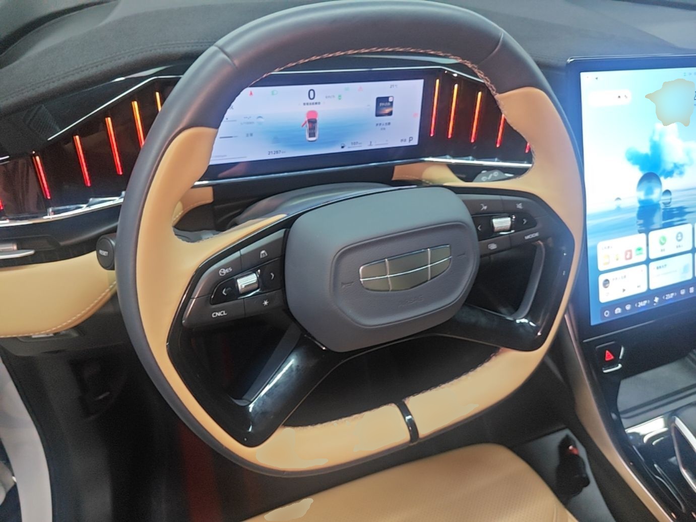 Geely Auto FX11 2023 2.0TD DCT Prestige Edition — снимка 13