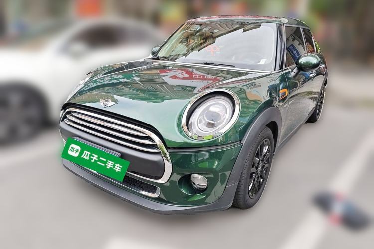 Used MINI 2017 1.5T COOPER Ice Blue Limited Edition Five-Door Version