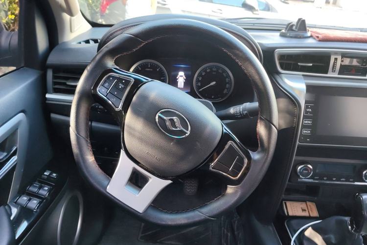 Used Huanghai Da Niu 2022 2.8T Pioneer Edition Manual Diesel 2WD Value-Driven Flat-Bed Cargo Box JE493ZLQ6H Steering Wheel