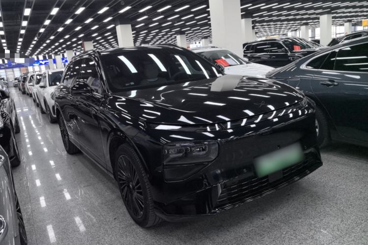 Used XPeng G9 2025 680 Ultra-Long Range All-Wheel Drive Max Exterior 2