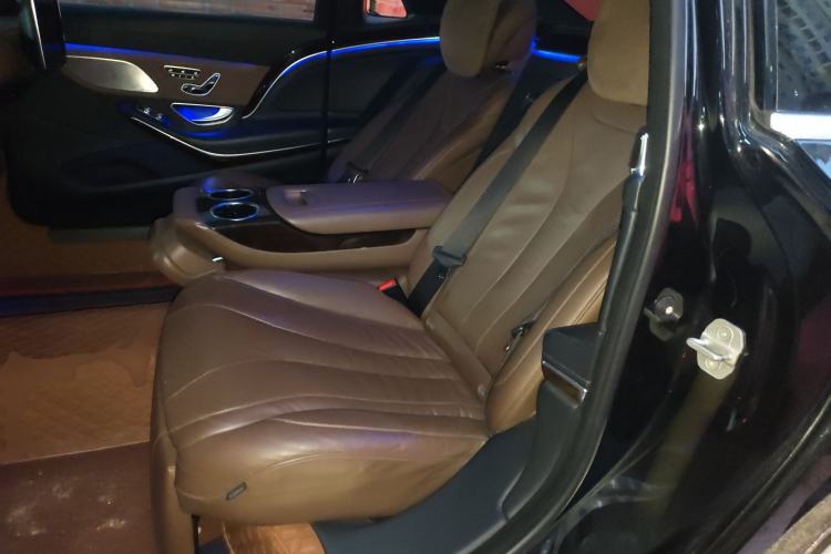 Used Mercedes-Benz Maybach S-Class 2015 S 400 4MATIC Left Rear Seat