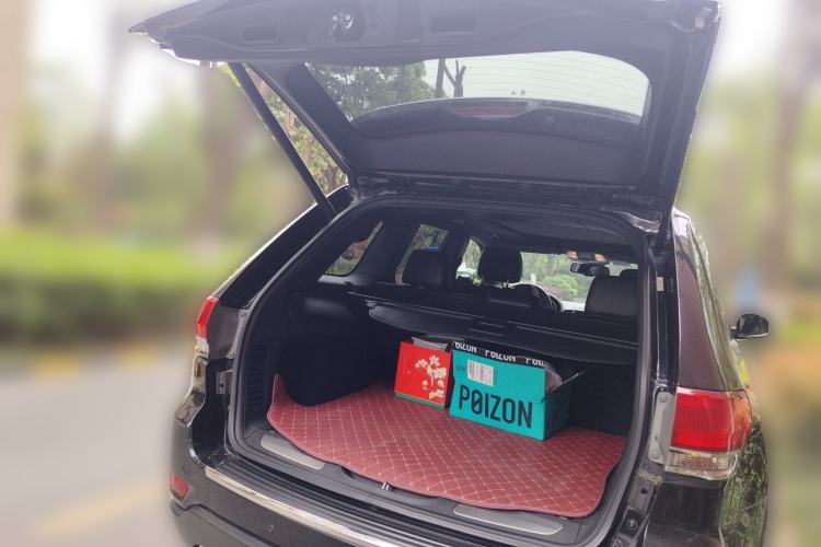 Used Jeep Grand Cherokee 2015 3.0TD Diesel Elite Navigation Edition
