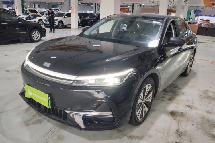 Used Geely Galaxy A7 2025 Model EM-i 150km Prestige Edition