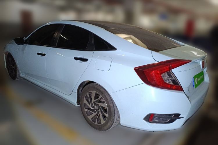 Used Honda Civic 2016 220TURBO CVT Luxury Edition
