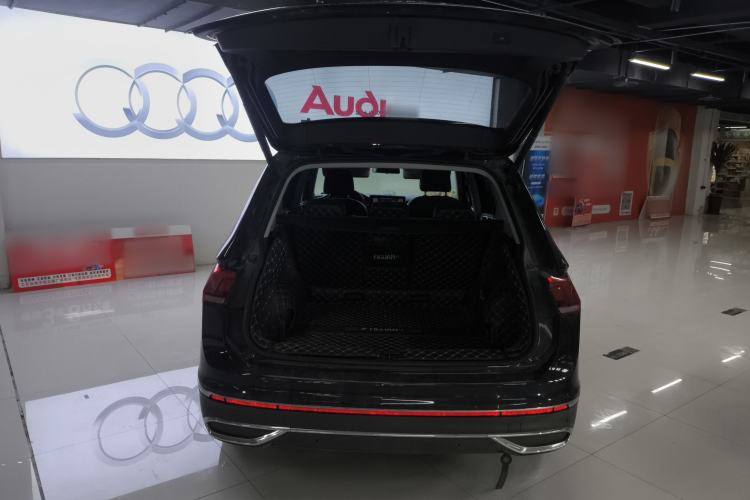 Used Volkswagen Tiguan L 2022 330TSI Automatic Two-Wheel Drive Smart Edition