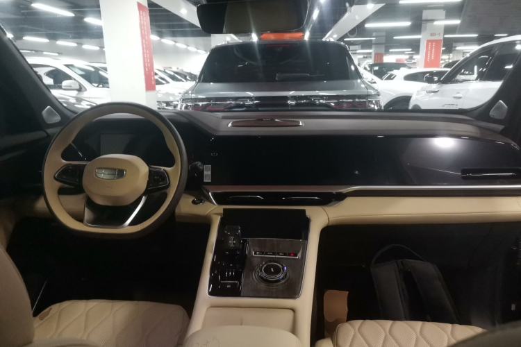 Used Geely Auto Monjaro L 2025 Dongfang Yao 2.0TD Automatic All-Wheel-Drive Wangyue Edition
