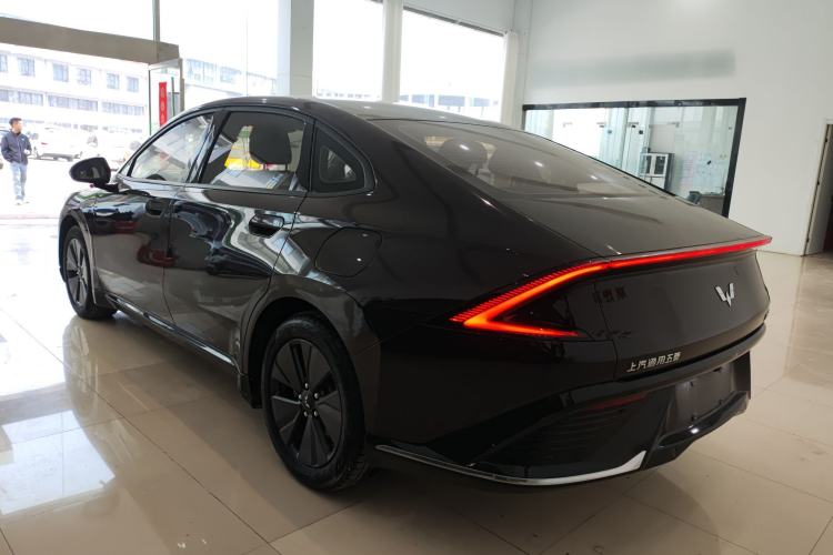 Used Wuling Xingguang 2023 70 Standard Edition Rear Left 45 Deg