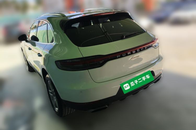 Used Porsche Macan 2018 Macan 2.0T Rear Left 45 Deg